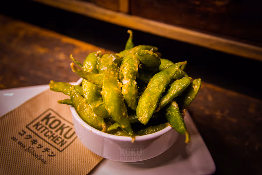 Edamame con ajo y mantequilla