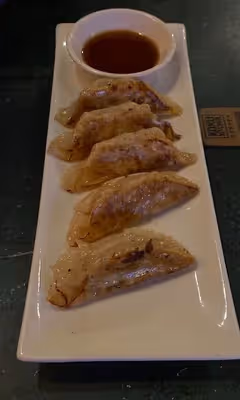 Imagen de gyozas veganas extraída de una reseña de un cliente