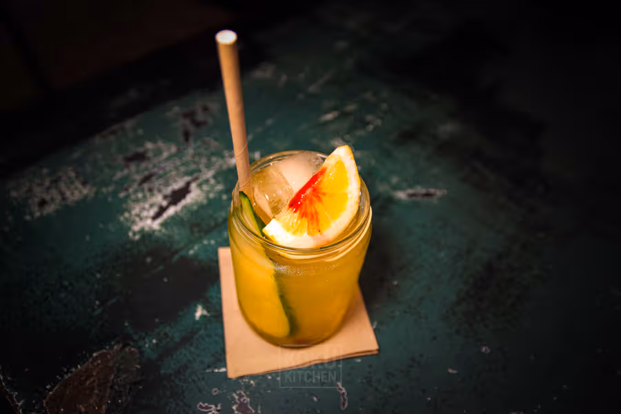 Limonada casera de flor de saúco