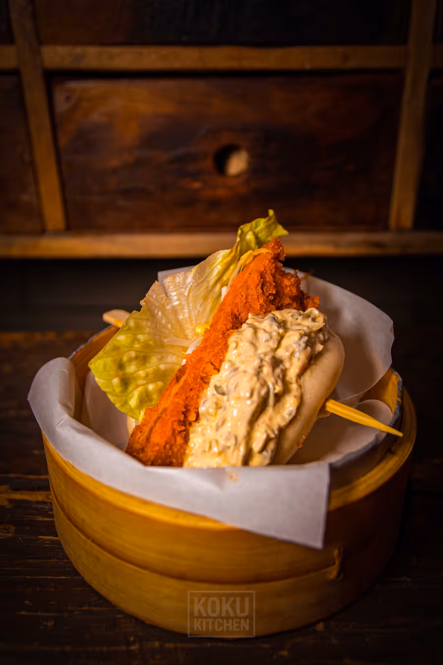 Bao de pollo crujiente
